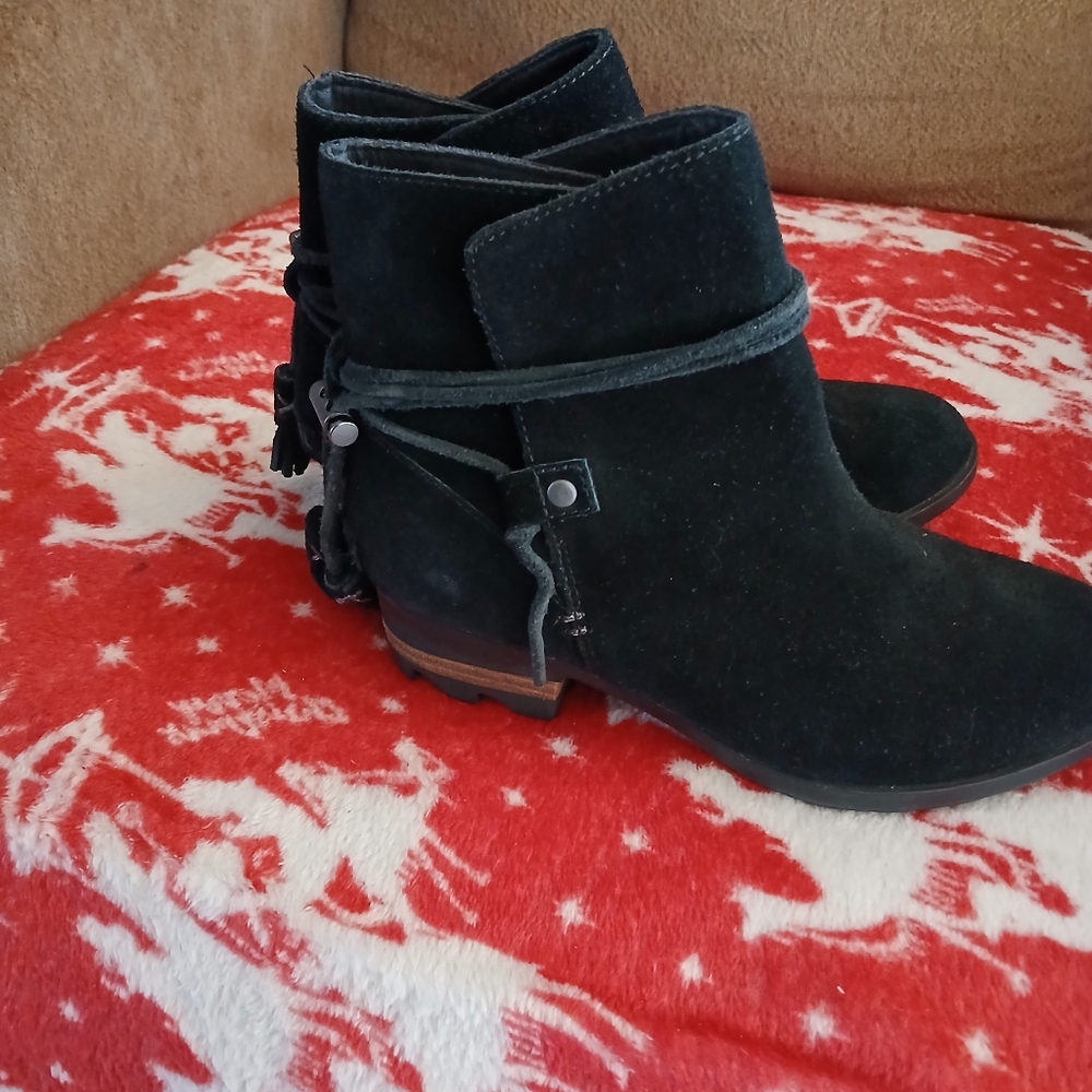 Women's Sorel Ankle Boot Size 6.5 - Picture 2 of 6